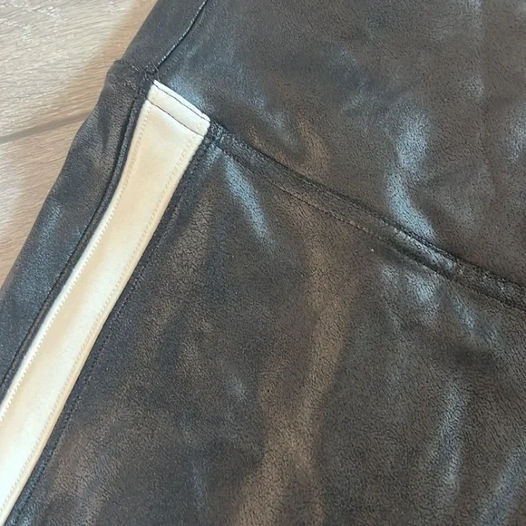 Spanx faux leather black and white stripe leggings - Picture 6 of 8